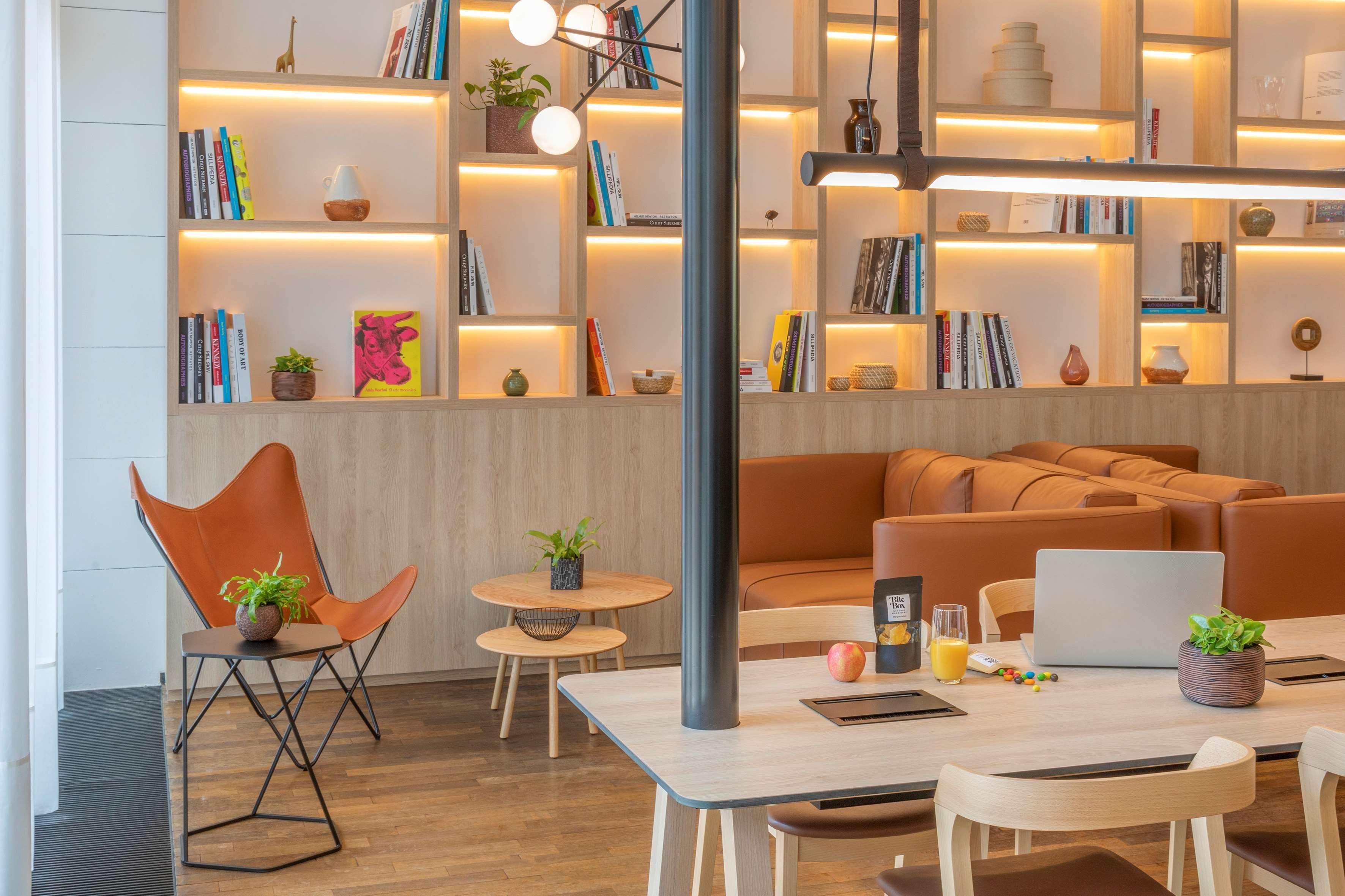 Innside By Melia Duesseldorf Seestern Екстериор снимка